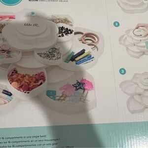 We R flower organizer